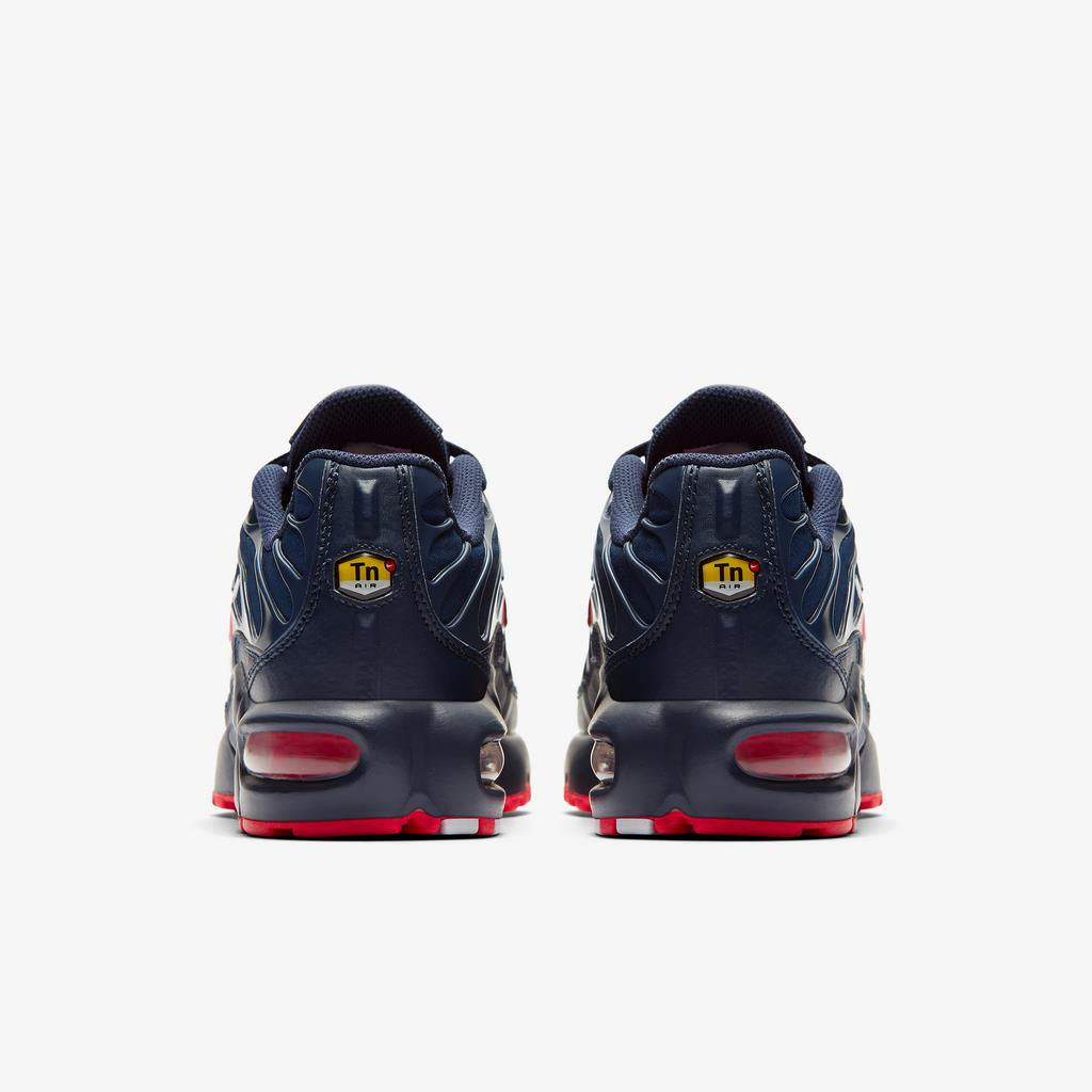 TN 'Navy Red' Sneaker